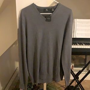 Calvin Klain 100% Italian merino wool sweater